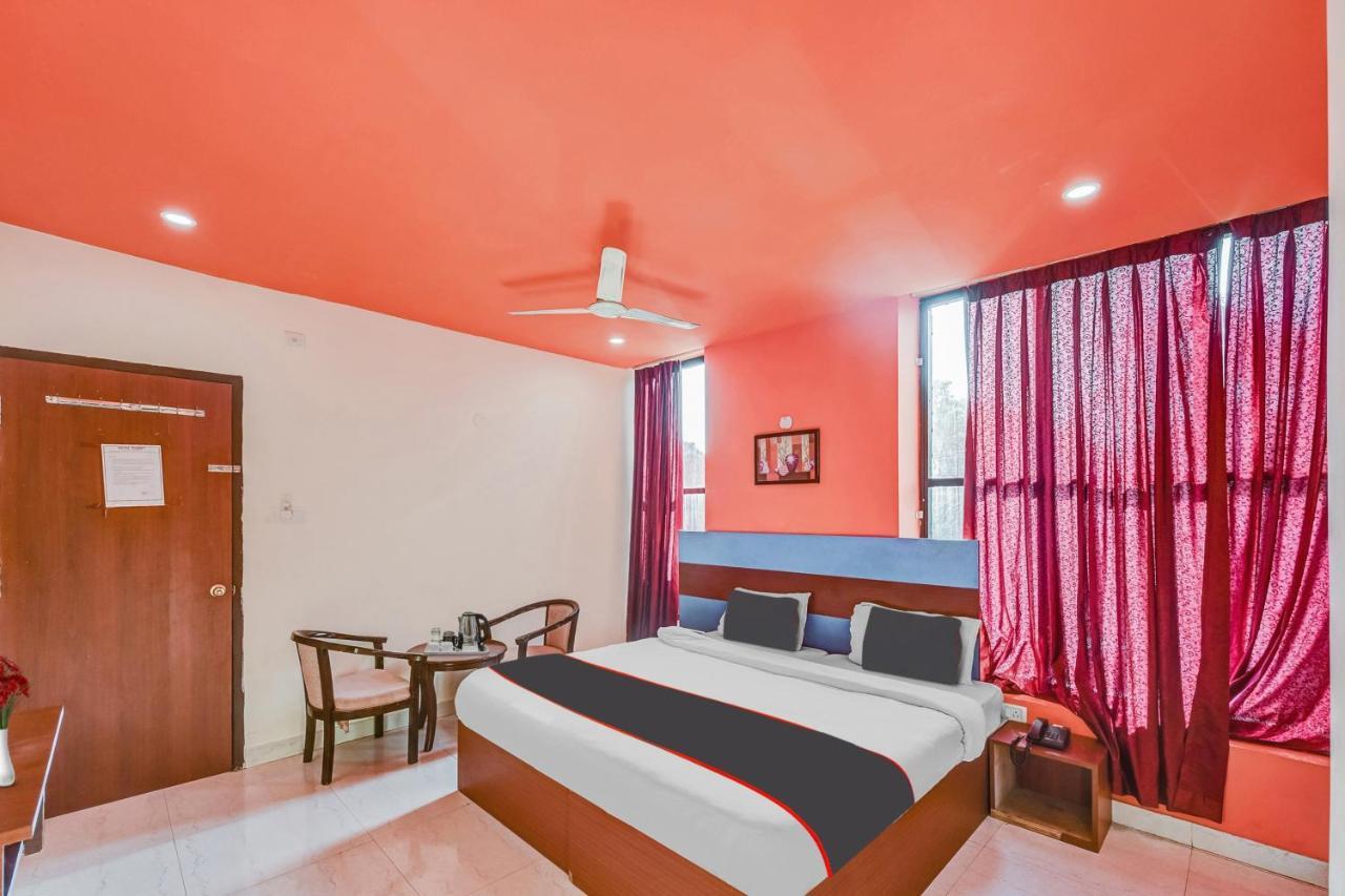 Goroomgo Hotel Planet Bhubaneswar Ngoại thất bức ảnh